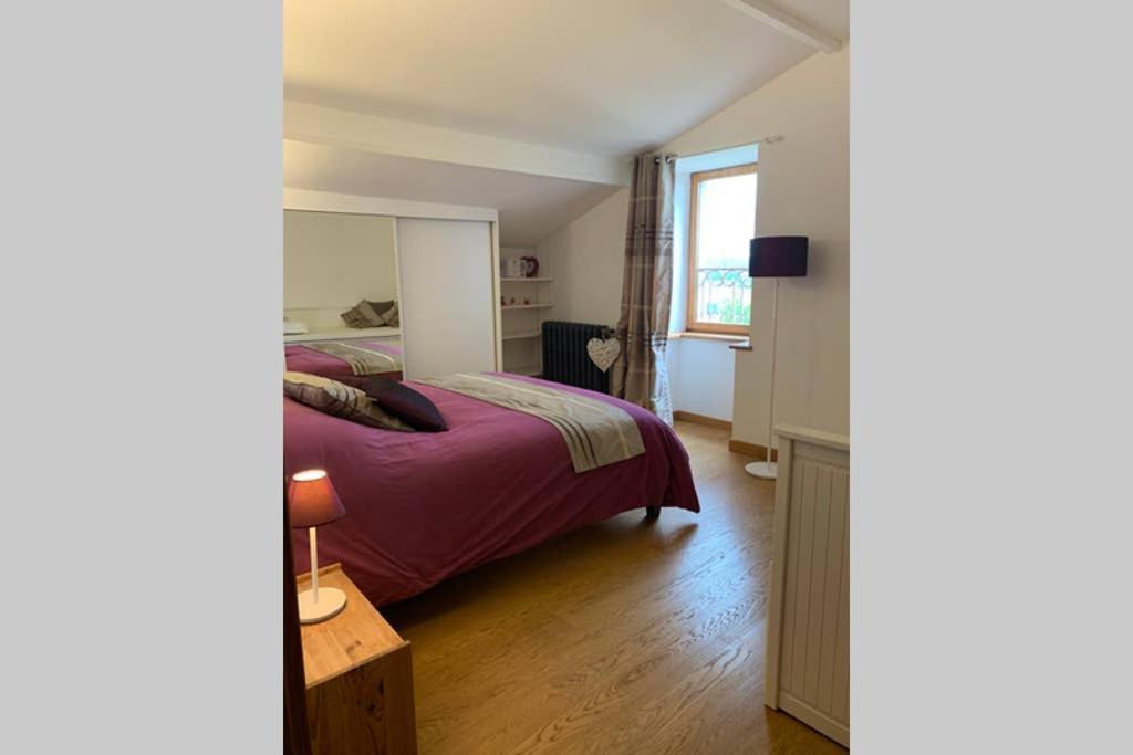 Domaine Des Pierres D Auvergne Flat ภายนอก รูปภาพ