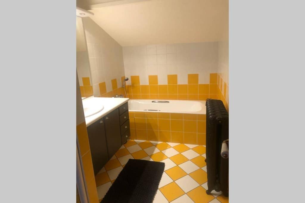 Domaine Des Pierres D Auvergne Flat ภายนอก รูปภาพ